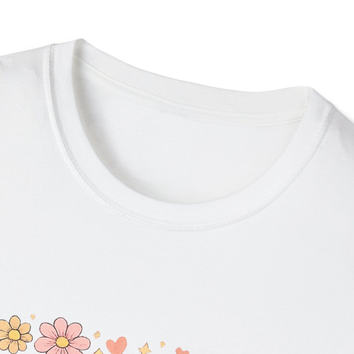 Mama Floral T-Shirt — Retro Mom Gift for Mother’s Day