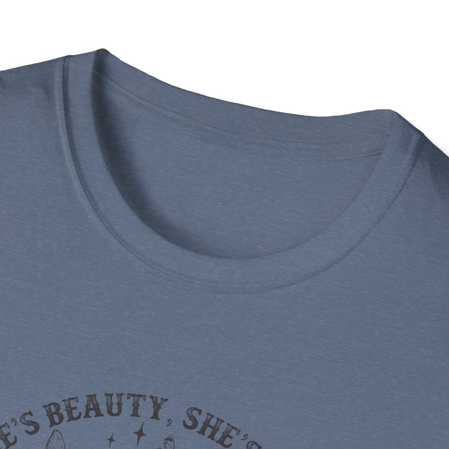 She'll Peck You In The Face Chicken T-Shirt – Funny Farmyard Hen Graphic Tee
