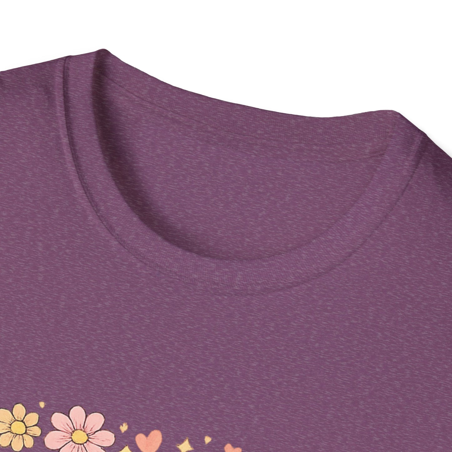 Mama Floral T-Shirt — Retro Mom Gift for Mother’s Day