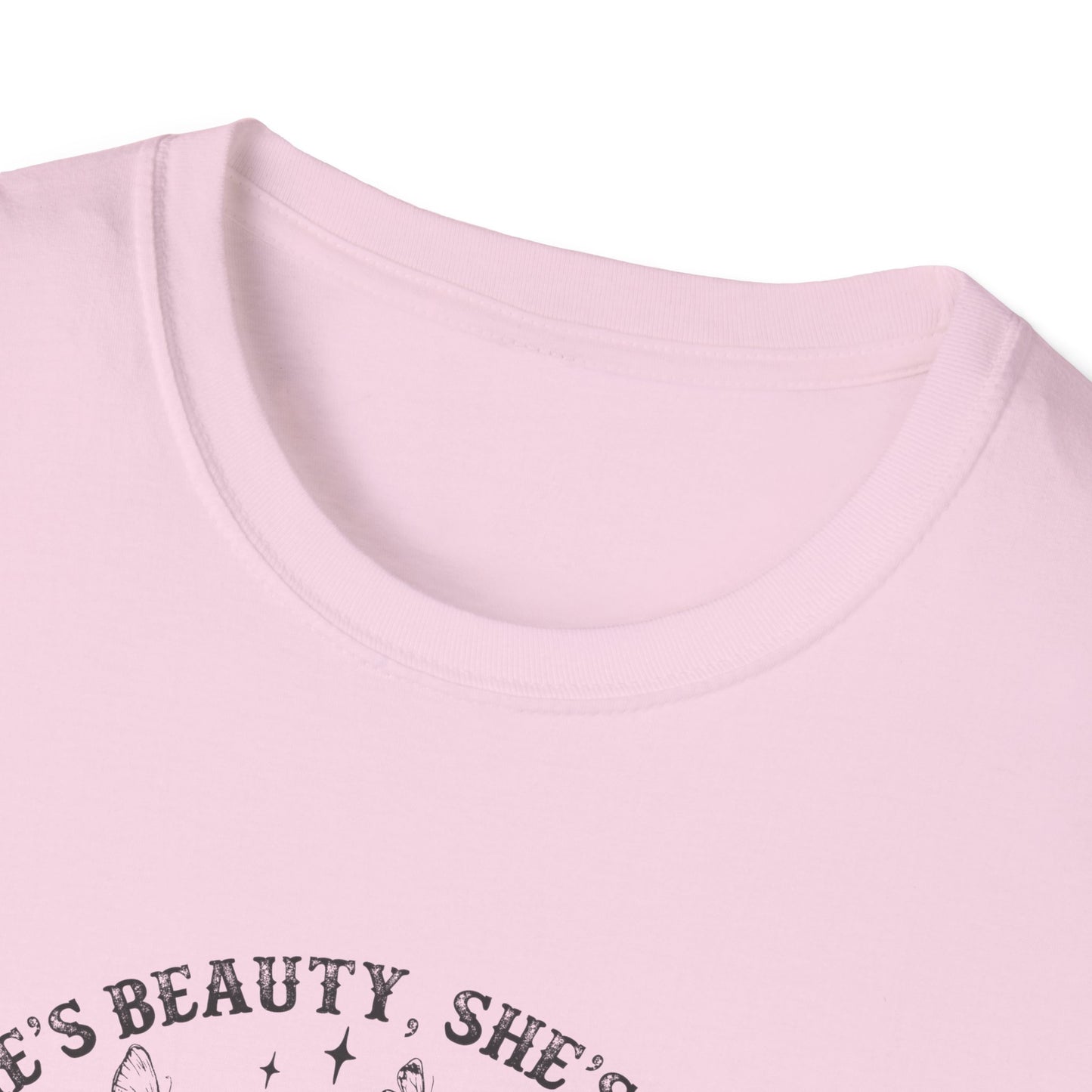She'll Peck You In The Face Chicken T-Shirt – Funny Farmyard Hen Graphic Tee