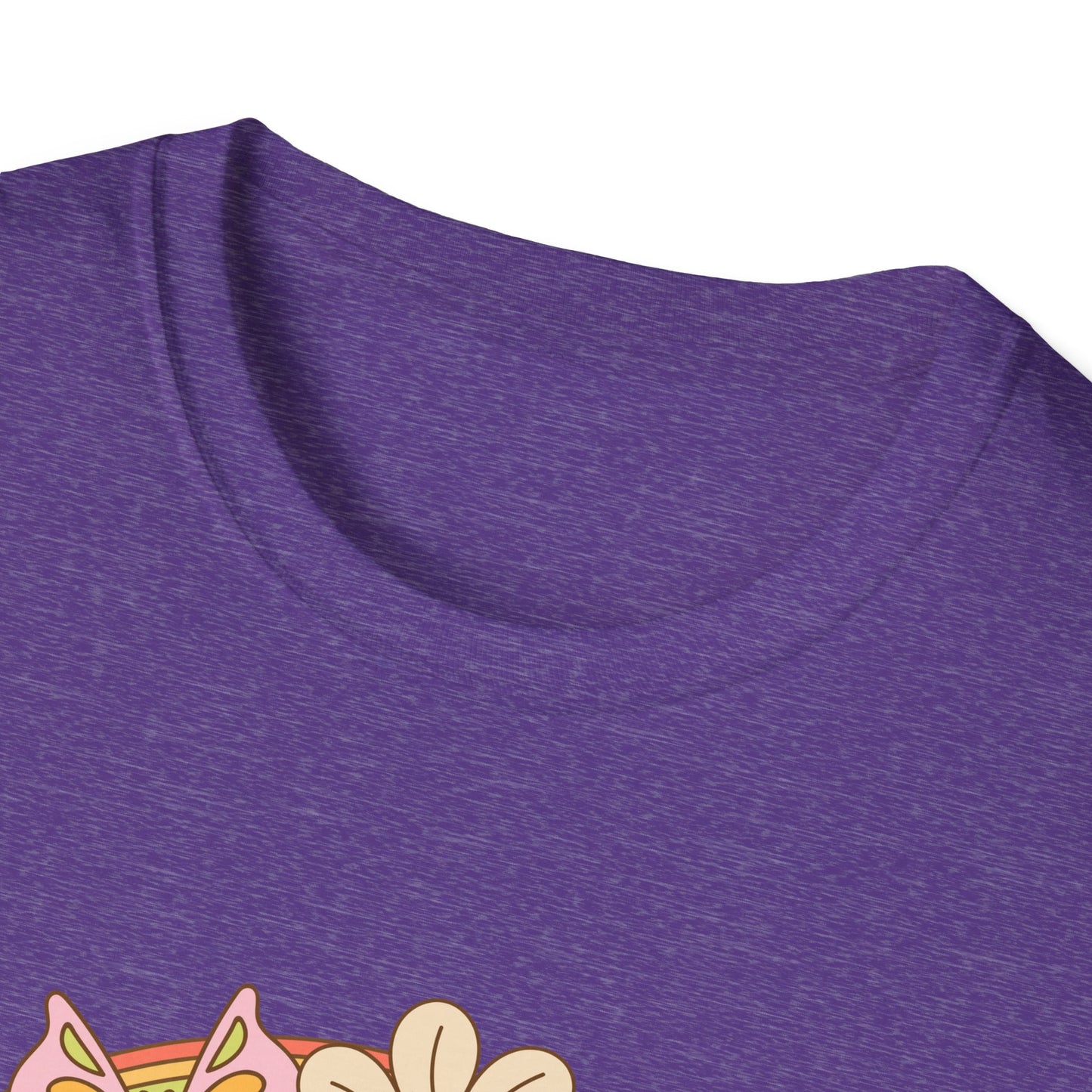 Nurse Floral Retro T-Shirt — Cute Vintage Flower Badge for Nurses