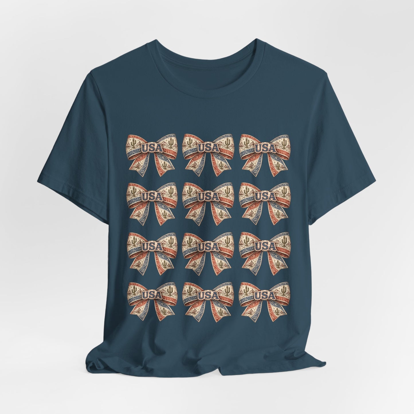 USA Patriotic Bow Pattern T-Shirt