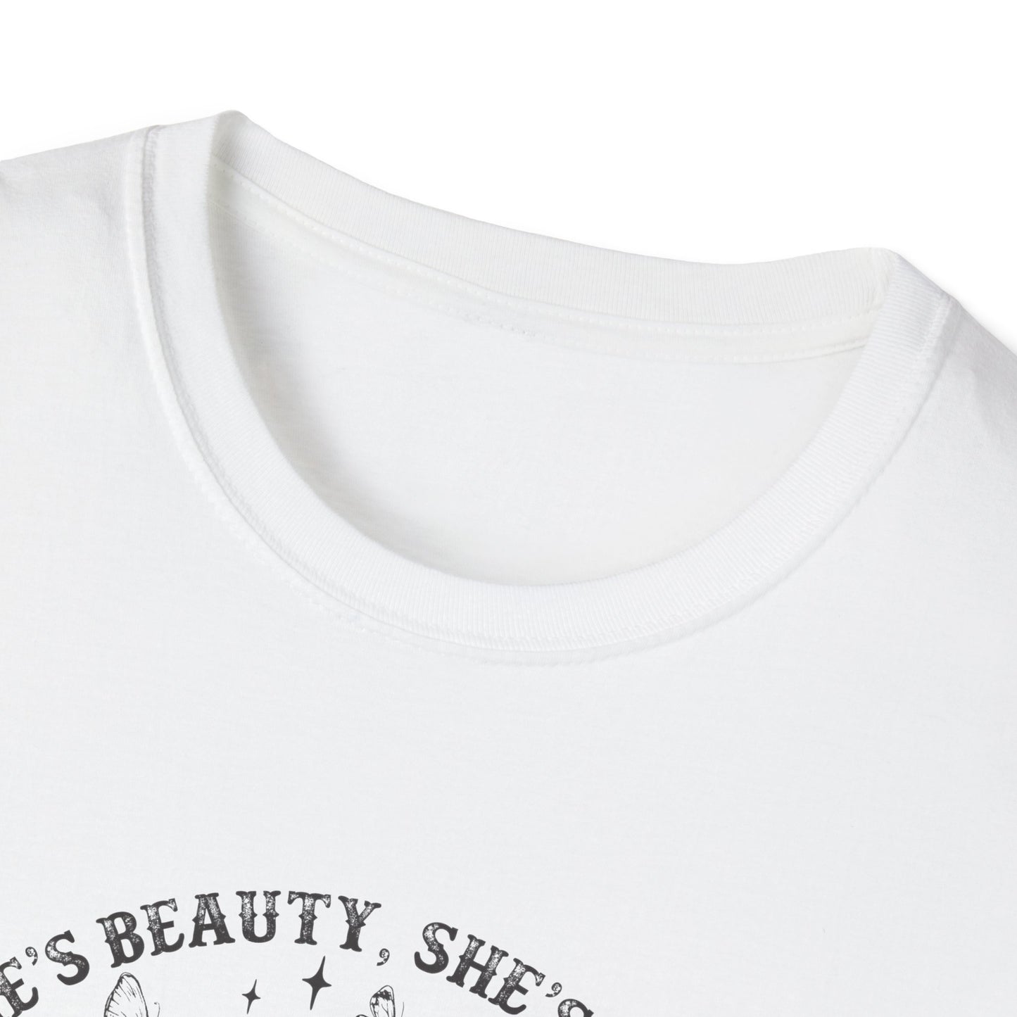She'll Peck You In The Face Chicken T-Shirt – Funny Farmyard Hen Graphic Tee