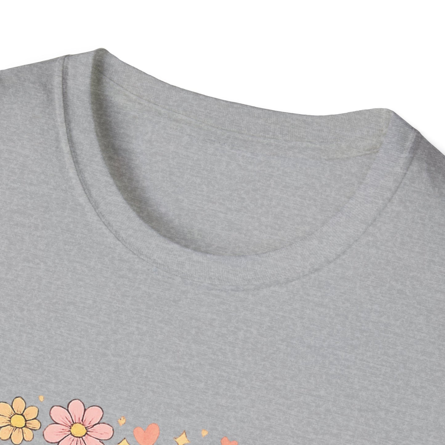 Mama Floral T-Shirt — Retro Mom Gift for Mother’s Day